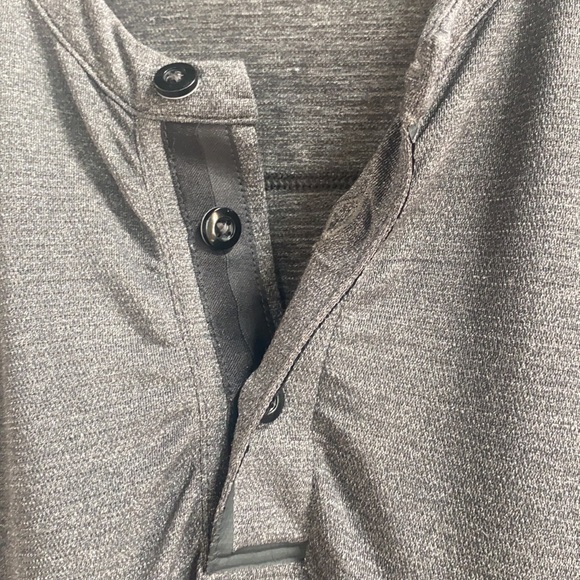 Lululemon button down T - Picture 8 of 8